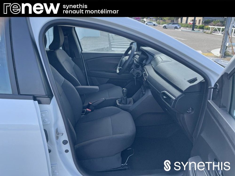 Sandero SCe 65 Essential 2023 occasion 26200 Mont&eacute;limar