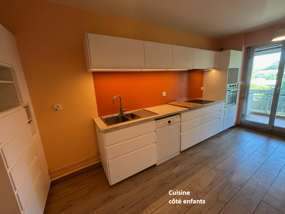 Vente Appartement Marseille Saint Anne Bonneveine T6 de 136m² lumineux clim Marseille 8