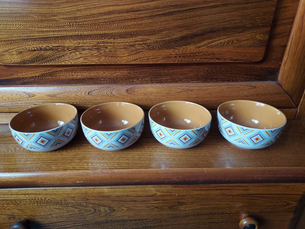 4 bols Décoration