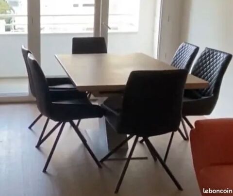 Table  rallonge moderne pied gris setis Chevilly-Larue (94)