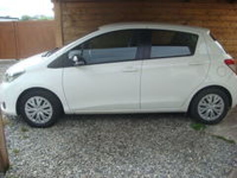Yaris 69 VVT-i Dynamic 2012 occasion 64800 Baudreix