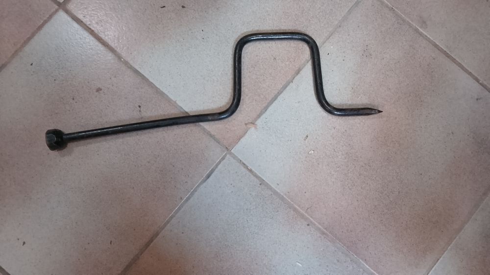 Ancienne manivelle pour voiture Bricolage