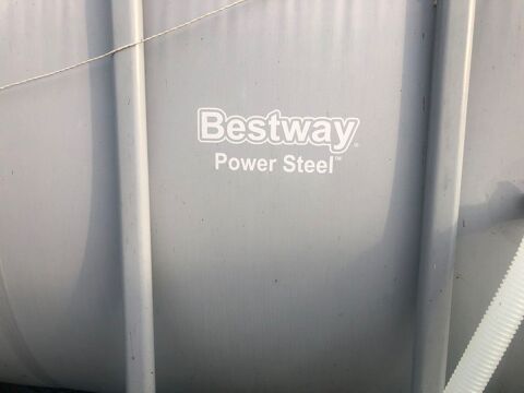 Piscine et filtre 410 Saint-Pancr (54)