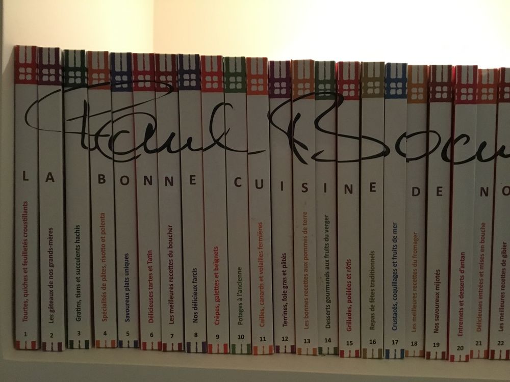 Collection de 40 livres de recettes Paul Bocuse Cuisine