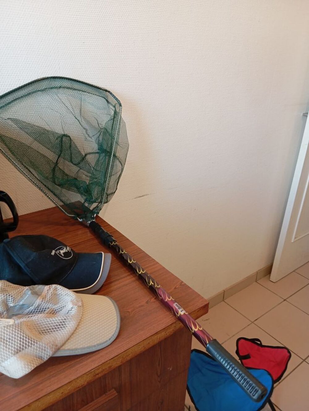 Ensemble mat&eacute;riel de p&ecirc;che. Sports