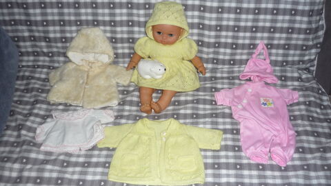 V�tement poup�e vintage + Cadeaux 18 Brem-sur-Mer (85)