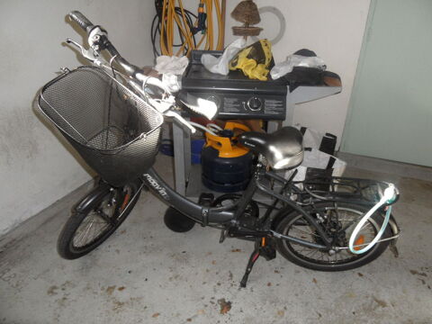 VELO ECTRIQUE PLIANT MOVIN 500 Celles-sur-Durolle (63)