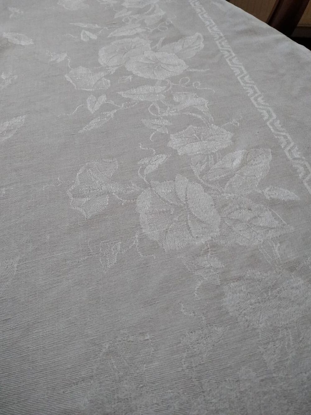 Ancienne nappe damass&eacute;e 1900 D�coration