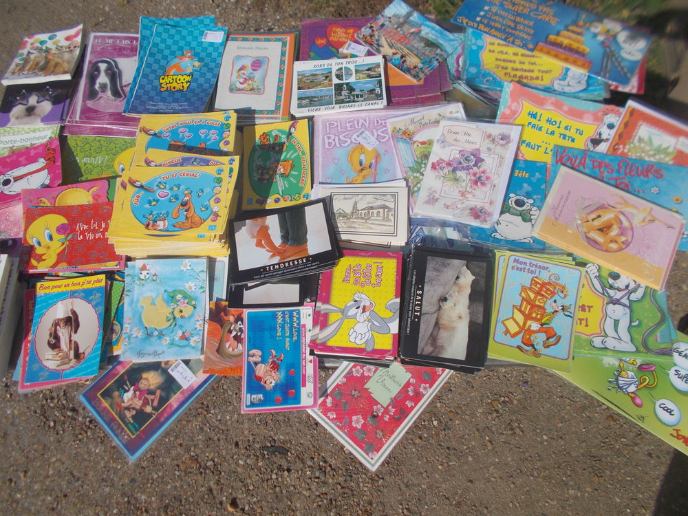 plusieurs lot divers carte pour vide grenier faire prix Consoles et jeux vidos