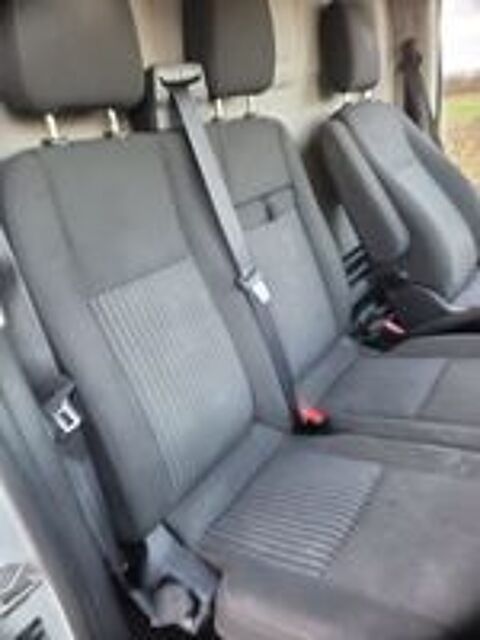 Transit Custom TRANSIT CUSTOM FOURGON 290 L2H2 2.2 TDCi 125 LIMITED 2014 occasion 45700 Villevoques