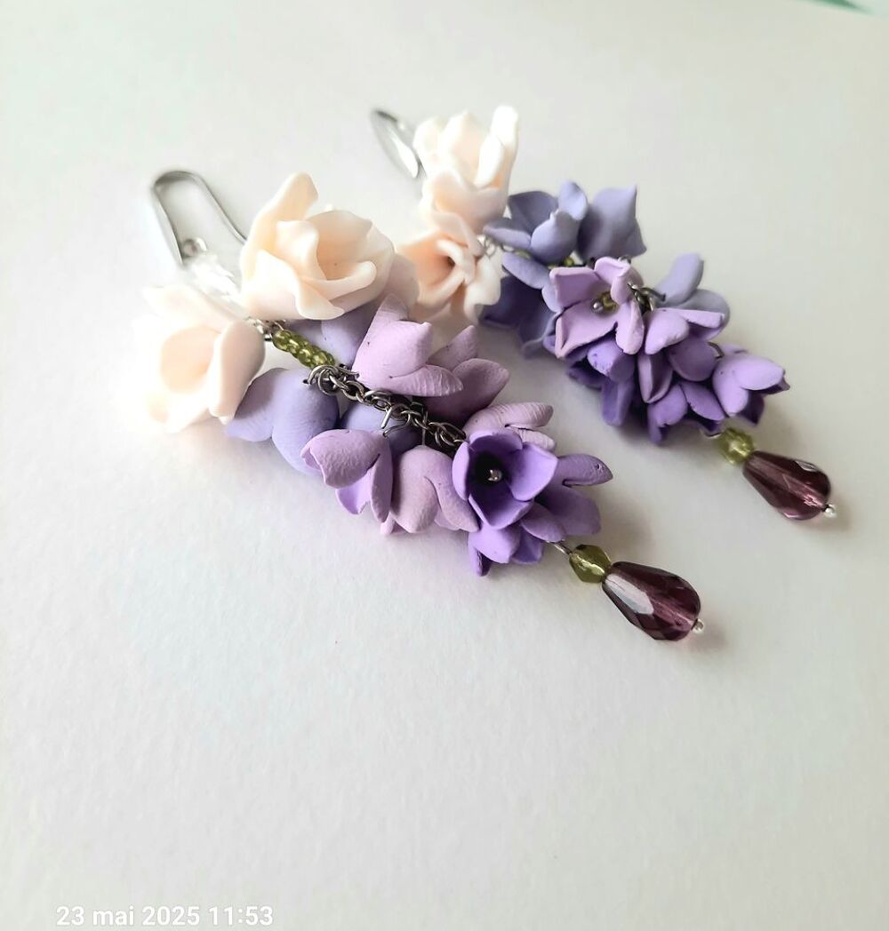 Boucles d oreilles Lilas Bijoux et montres