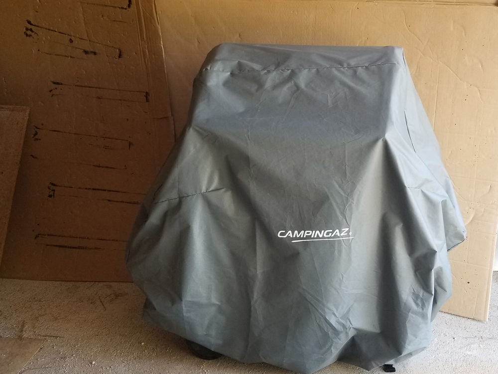Housse de protection pour barbecue Campingaz Electroménager