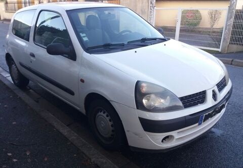 Renault Clio II CLIO SOCIETE 1.5 dCi AUTHENTIQUE 2002 occasion Veneux-les-Sablons 77250