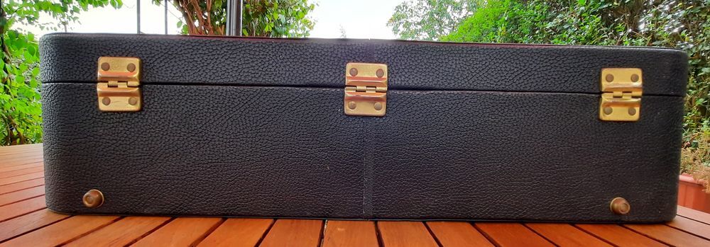 valise &quot;vintage&quot; de couleur noire marque HOMA Maroquinerie