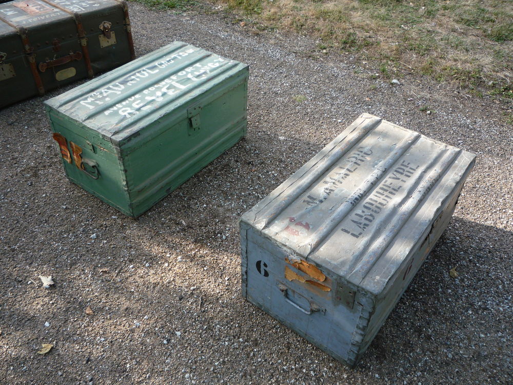 Coffre/Malle bois/munition Meubles