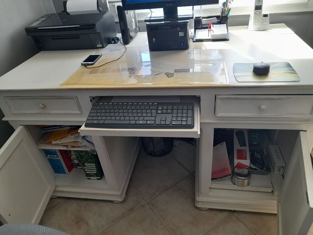 Bureau Meubles
