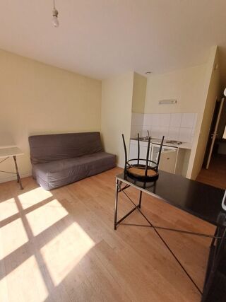  Appartement à louer 1 pièce 26 m²