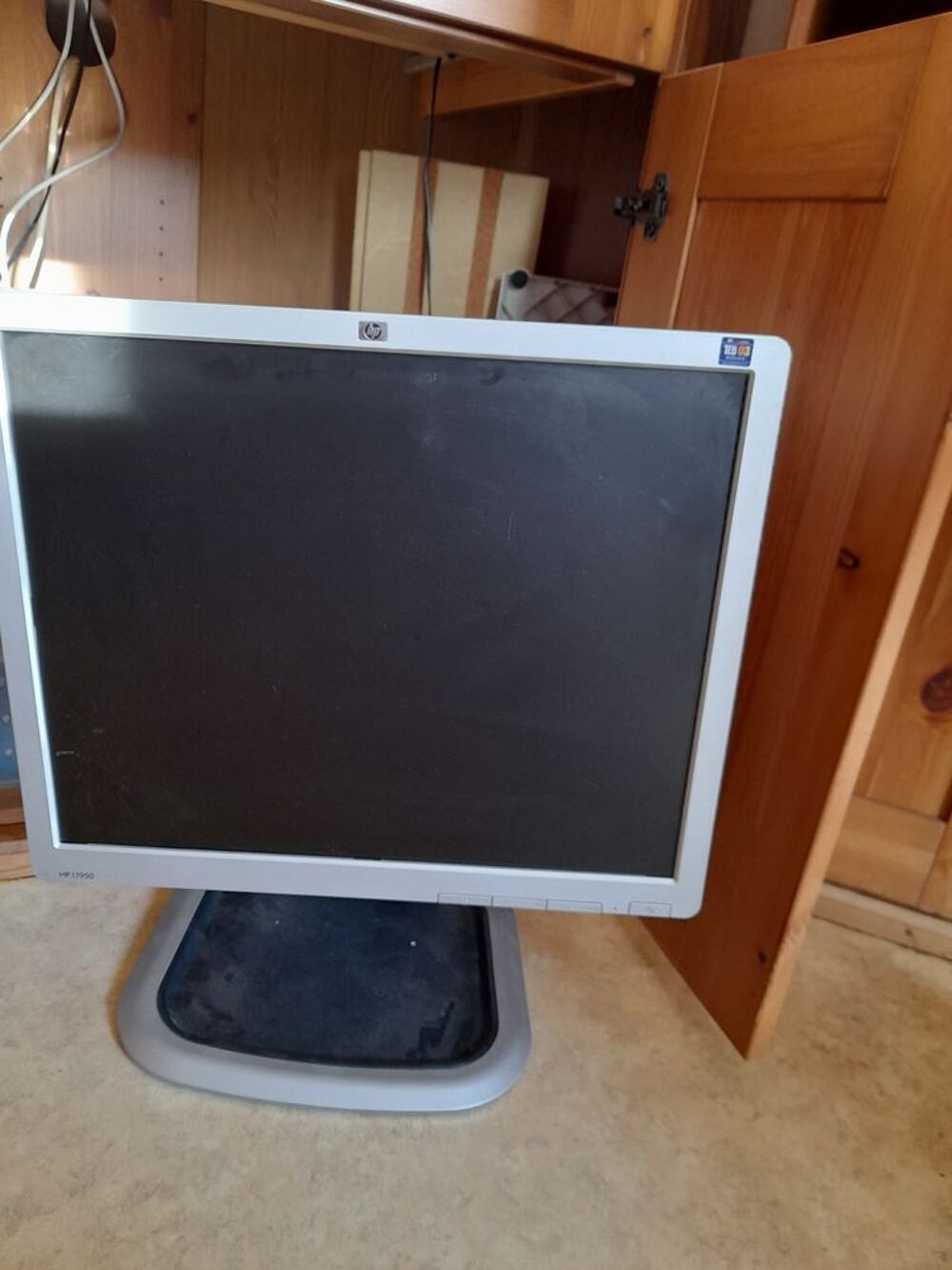 2 &eacute;crans pour pc Matériel informatique