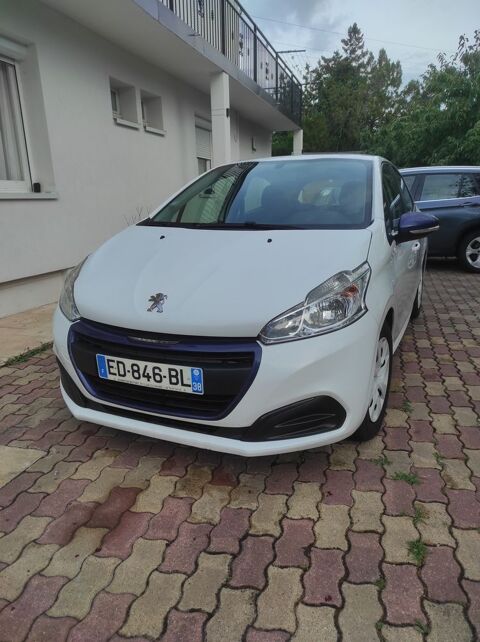 Peugeot 208 1.6 BlueHDi 100ch S&S BVM5 Active Bu