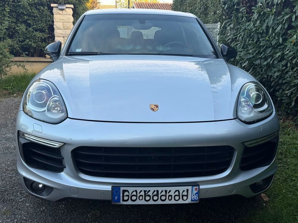 Cayenne 3.6 V6 420 ch S Tiptronic A 2014 occasion 86000 Poitiers