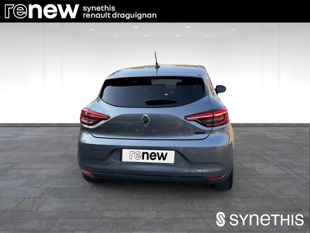 Clio V Clio E-Tech full hybrid 145 Evolution 2023 occasion 83300 Draguignan