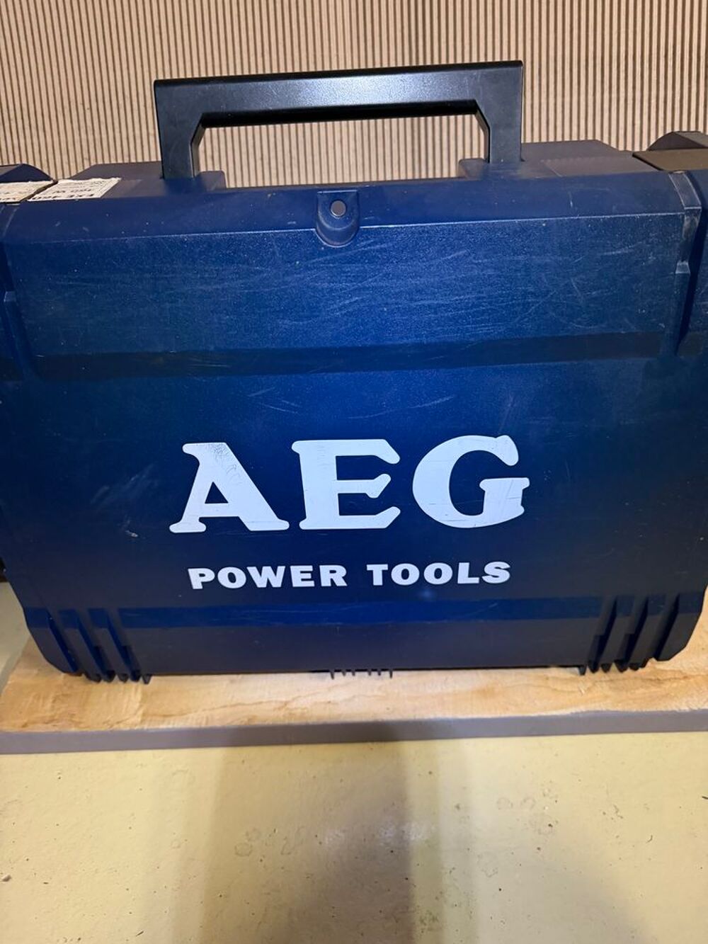 Ponceuse AEG Bricolage