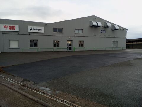   B�timent industriel et commercial Atelier - 12 pi�ce(s) - 1060 m�