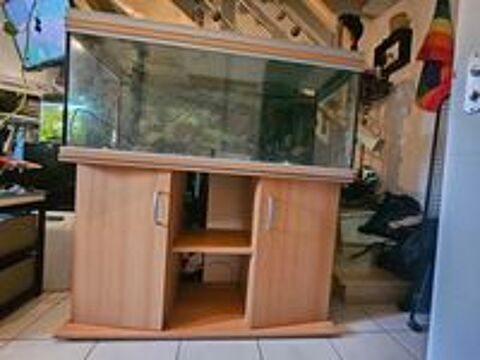   Aquarium 240 litres plus meuble 