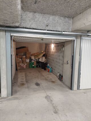  Parking / Garage � vendre 15 m�