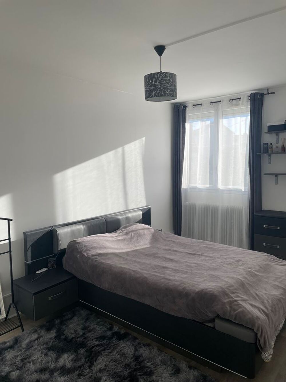 Location Appartement T4 77 m² avec balcon, box et cave à Senlis (60300 Senlis