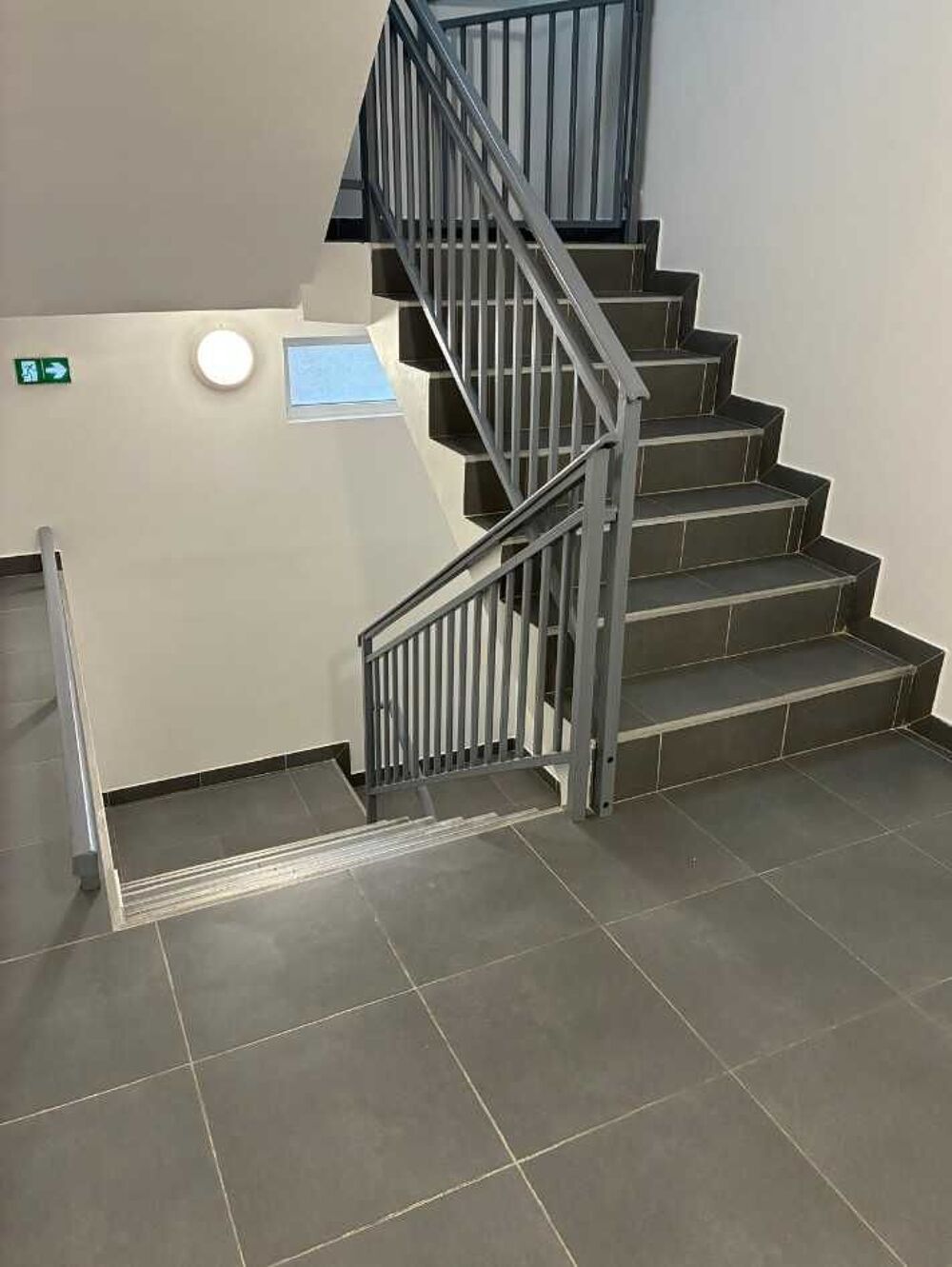 Vente Maison SPECIAL INVESTISSEURS-GRANDE GRANDE MAISON DE 6 APPARTEMENTS. Villiers-sur-marne