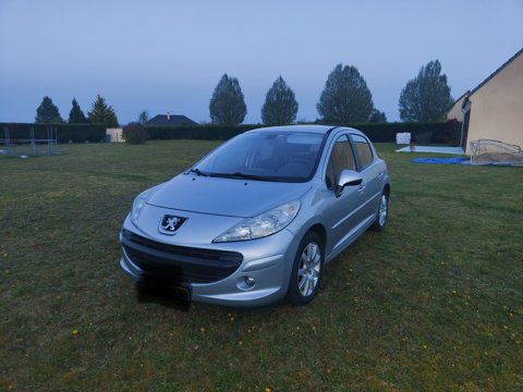 Peugeot 207 1.6e 16v 110ch Ex&eacute;cutive