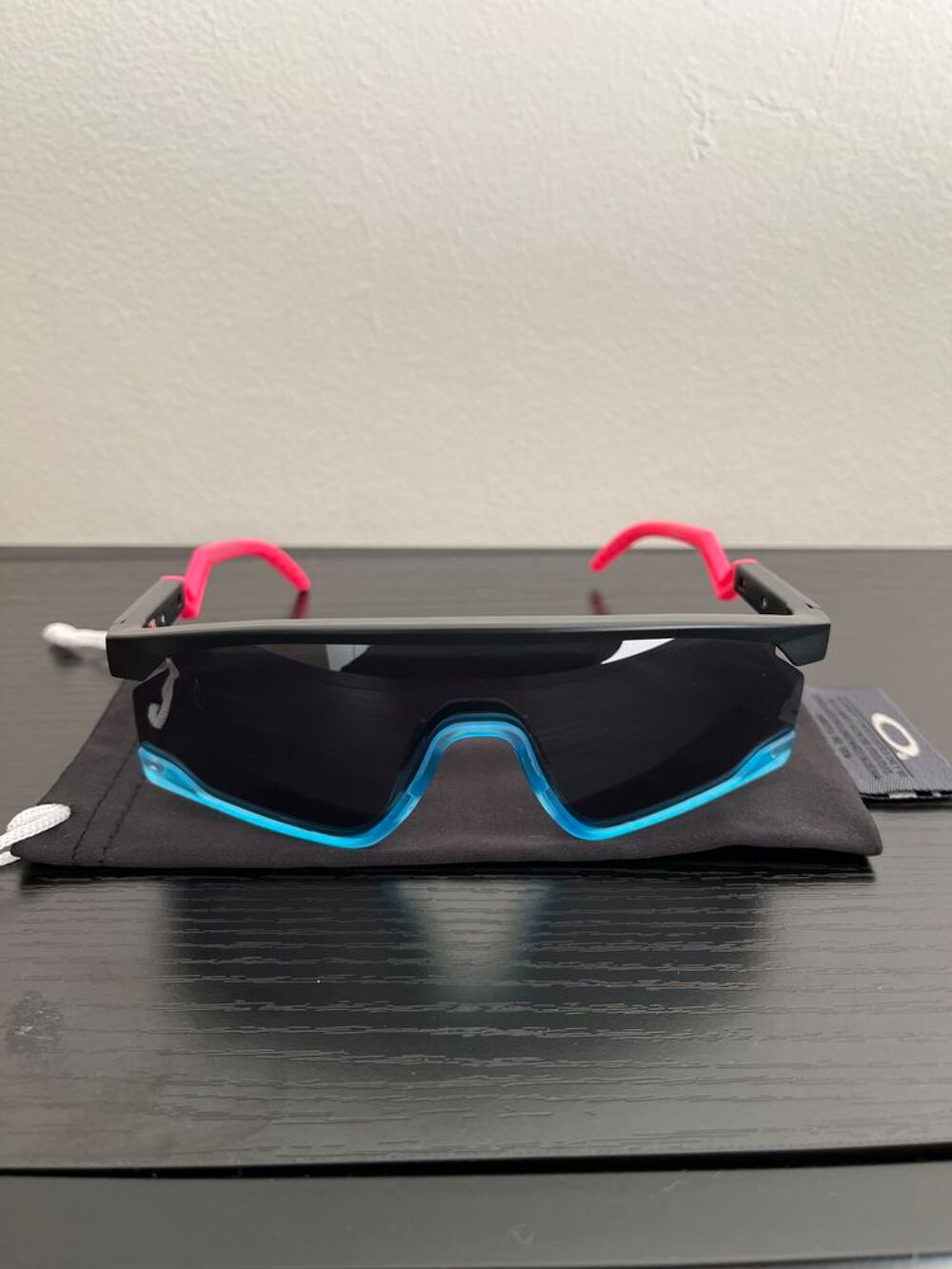 Lunette de soleil Oakley Bxtr Bijoux et montres