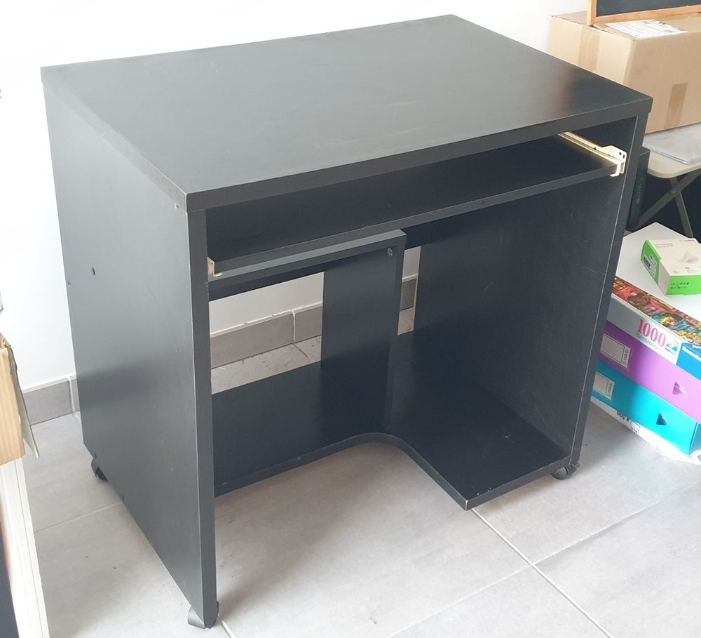 PETIT BUREAU NOIR - AVEC TABLETTE CLAVIER Meubles