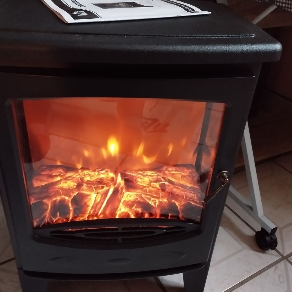 Chemin&eacute;e &eacute;lectrique neuve Electrom�nager