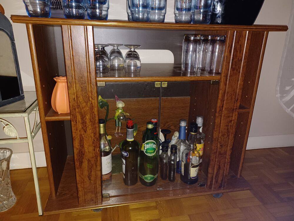 Plusieurs meuble Meubles