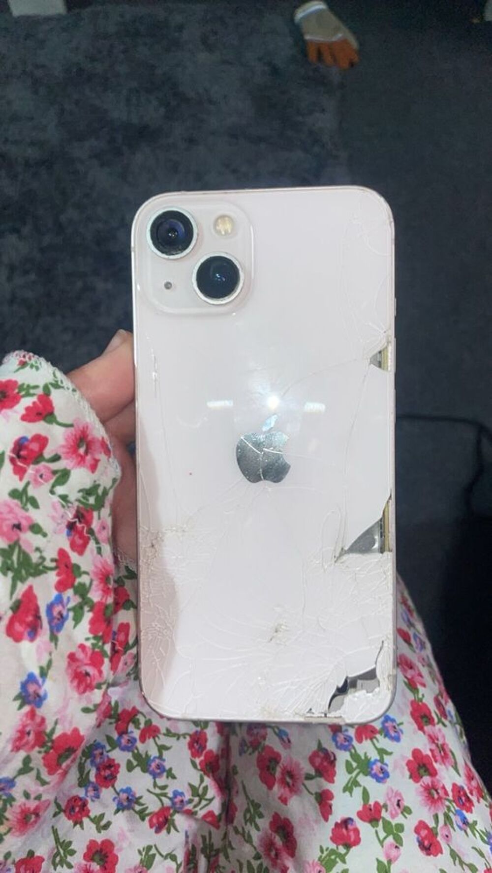 iPhone 13 rose Téléphones et tablettes