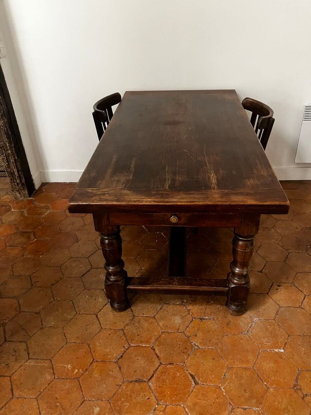 belle table rustique en ch&ecirc;ne Meubles