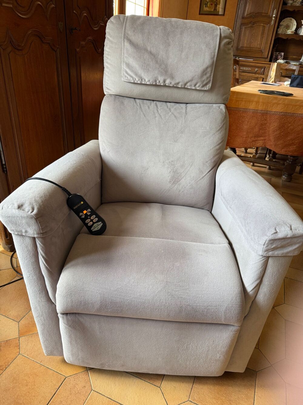 Fauteuil releveur 2 moteurs Meubles