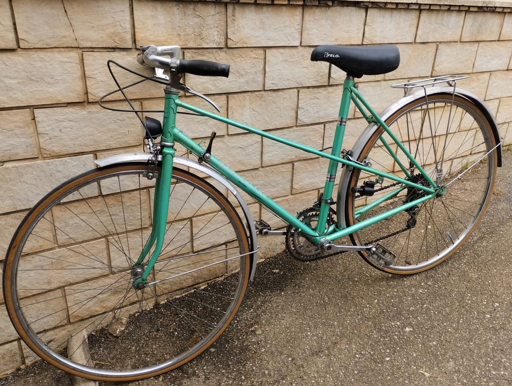 V&eacute;lo de femme marque Manucycles (Manufrance) taille M - Vélos