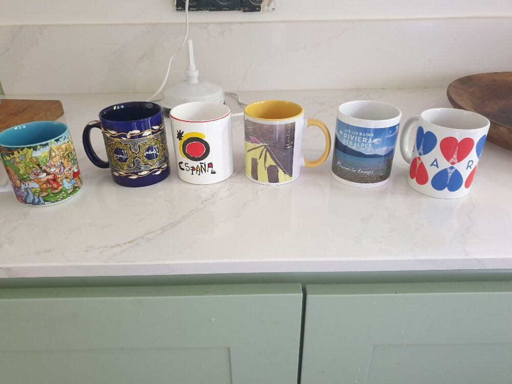 11 Tasses/Mugs
Décoration