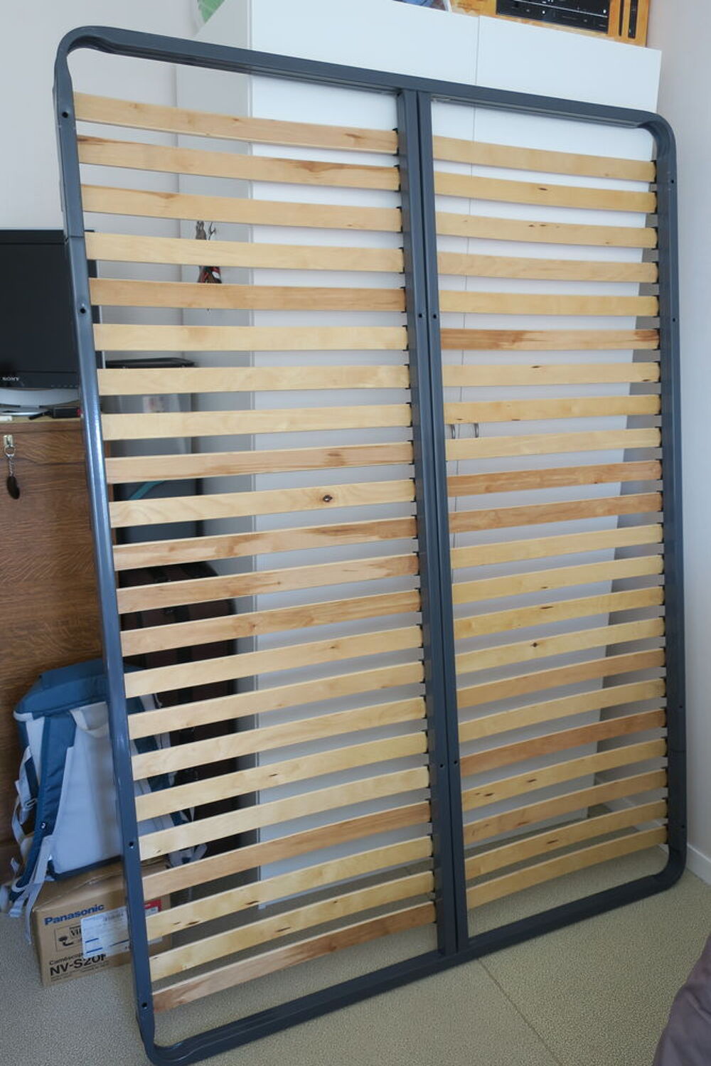 Matelas BULTEX + sommier cadre &agrave; lattes Meubles