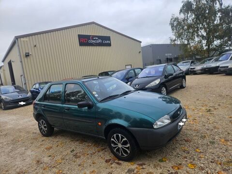 Ford Fiesta 1.3i Fun 1999 occasion Saint-Val&eacute;rien 89150