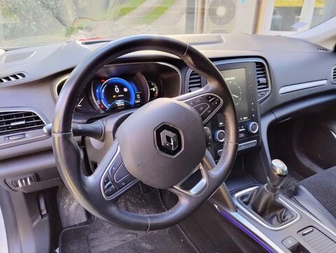Renault Mégane 1.4i 16V Air 2017 occasion Notre-Dame-de-Sanilhac 24660