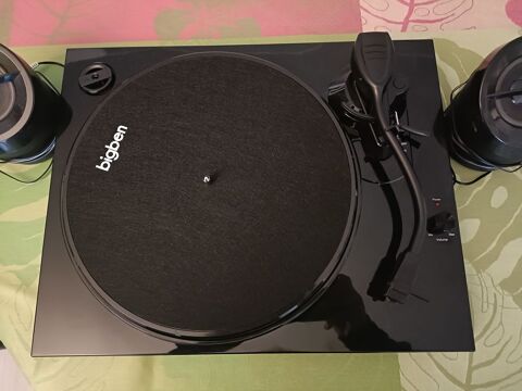 Tourne disque 25 Yerres (91)