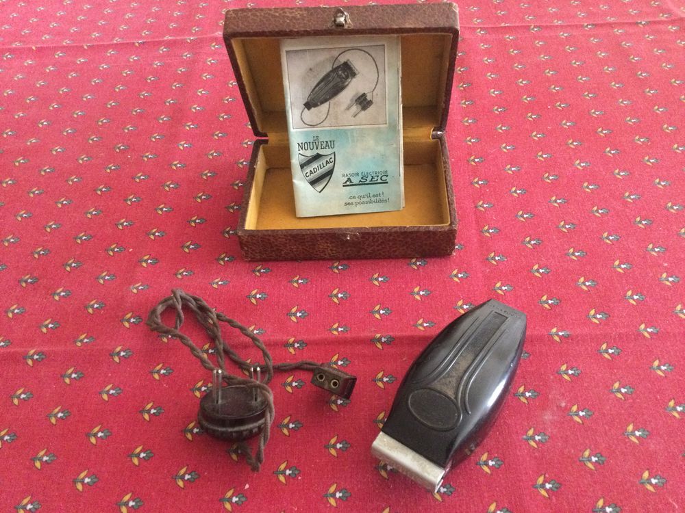 Rasoir CADILLAC Ancien Electroménager