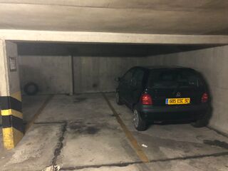  Parking / Garage  louer 12 m