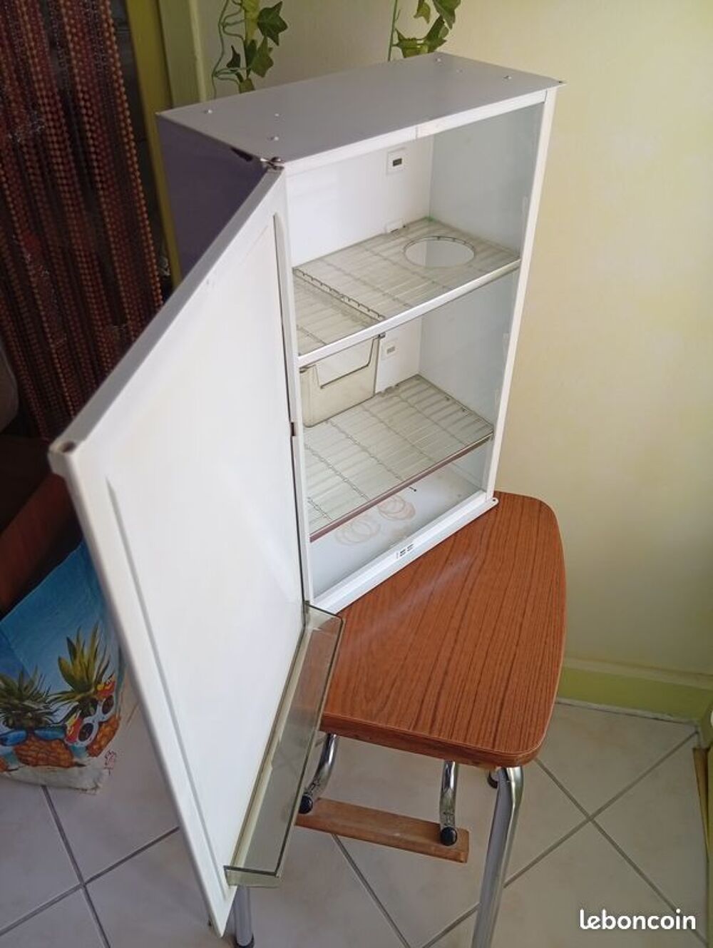 Armoire &agrave; pharmacie Meubles