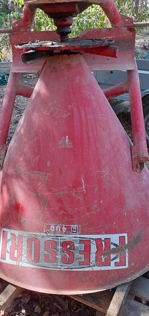 Epandeur Fressori 400 85 Mas-Grenier (82)