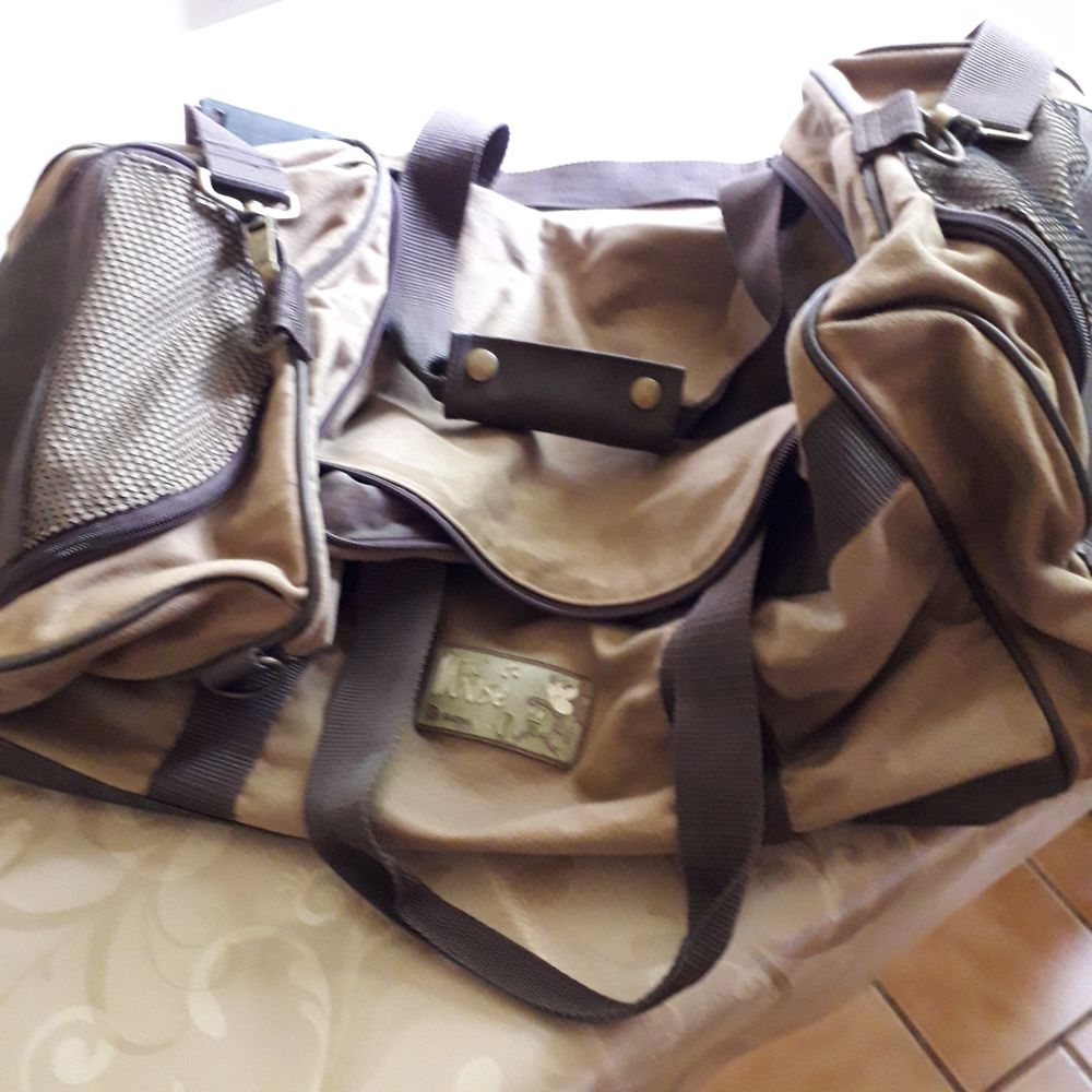 SAC DE VOYAGE ou SPORT Maroquinerie